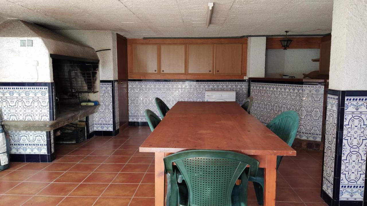 Casa Con Jardin En La Playa De Almieiras Villa Fene Eksteriør billede